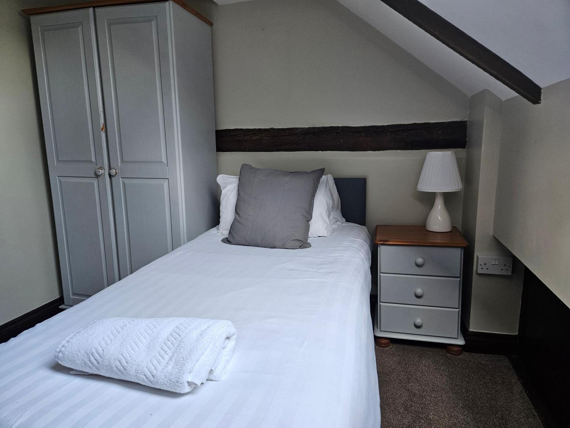 The Swan Inn Hilborough Buitenkant foto